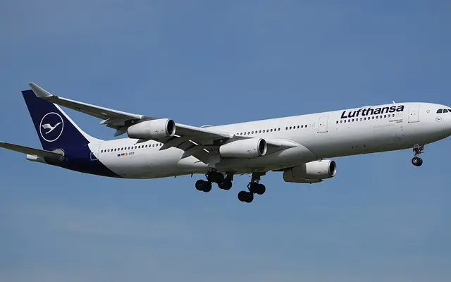 Airbus A340-200