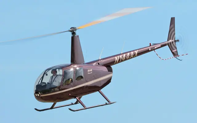 Robinson R44